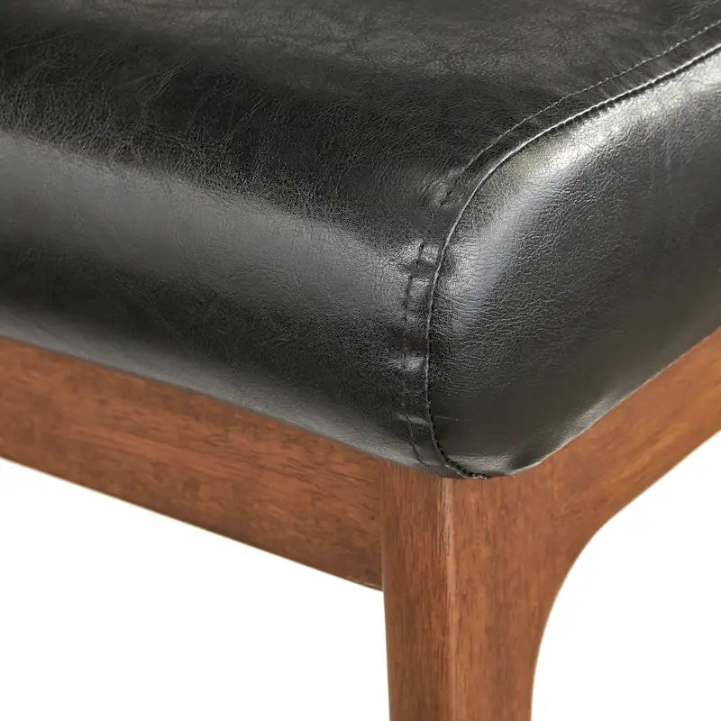 Chaise en bois moderne médiévale