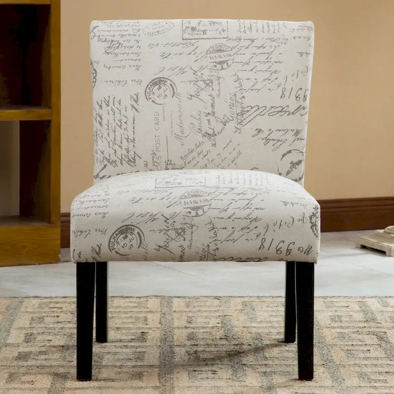chaise basse rembourrée