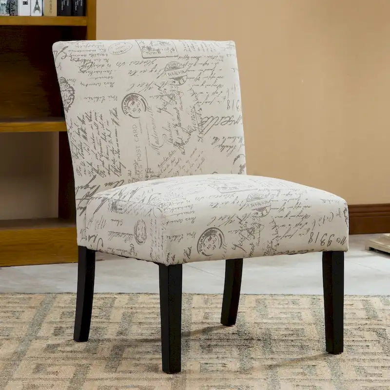 chaise basse rembourrée