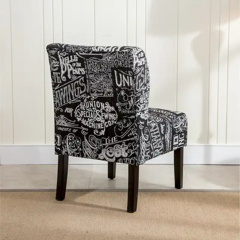Le fauteuil d'appoint sans accoudoirs rembourré Curated Nomad Pavilion